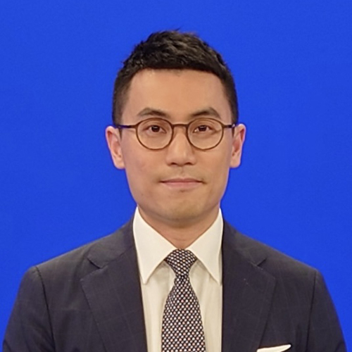 <h5>Joseph Leung</h5>
<p>Finance Director<br>KMB</p>