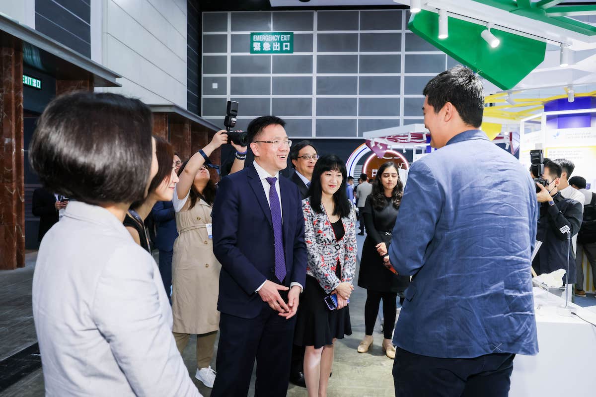 photo-6-min-HKSTP JOINS THE CITYS HEALTHCARE