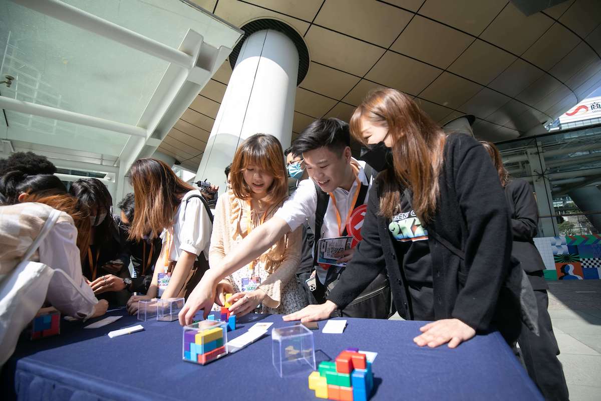 photo2minHKSTPS GLOBAL TALENT MISSION HITS TOP GEAR WITH