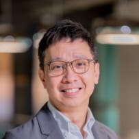 Mr Michael Wong