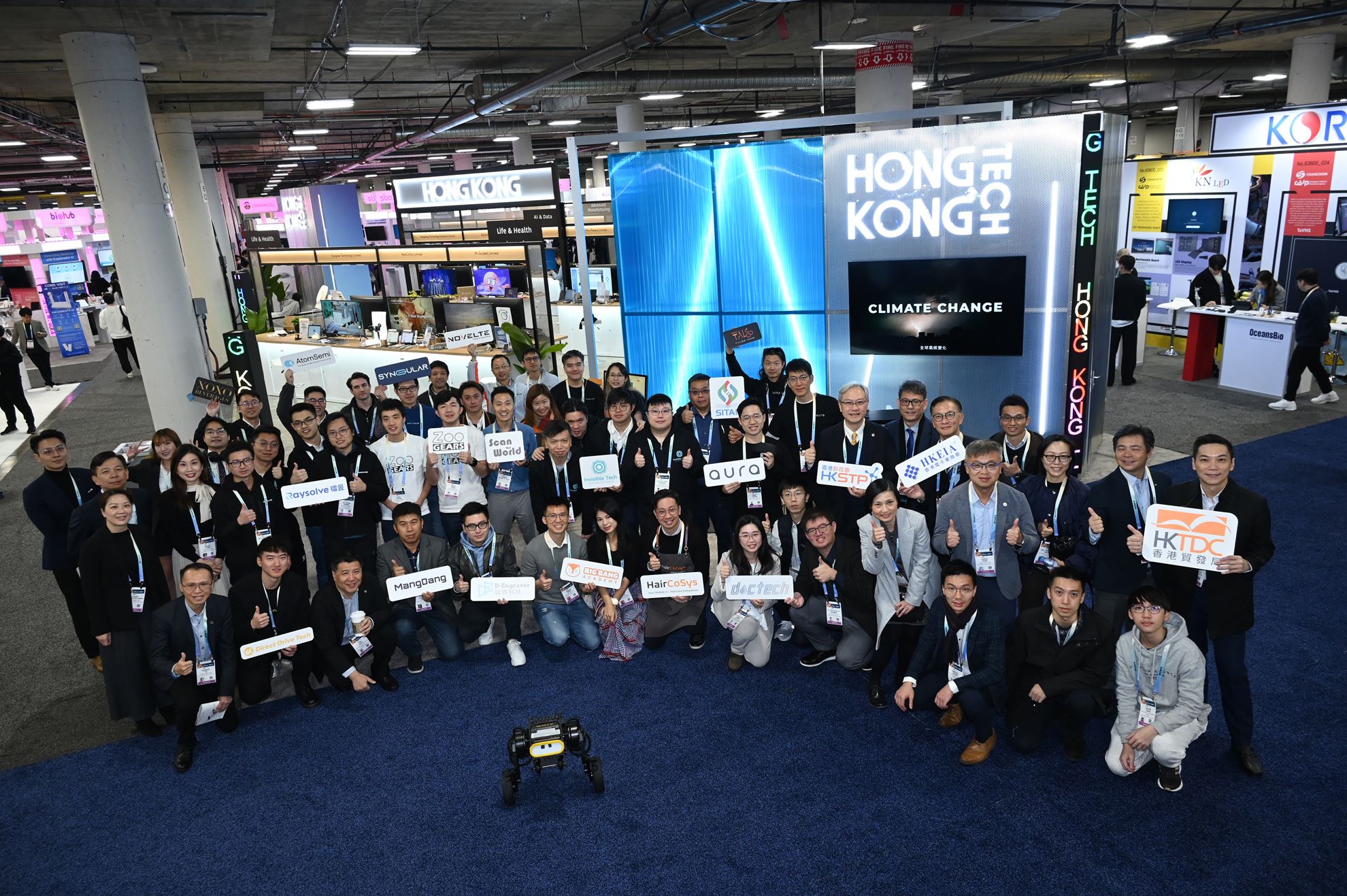 Overseas Tradeshow - CES - Group photo