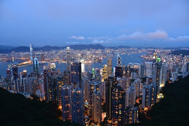 5. 良好的營商環境，包括自由貿易港、低稅率和強大的知識產權保護制度