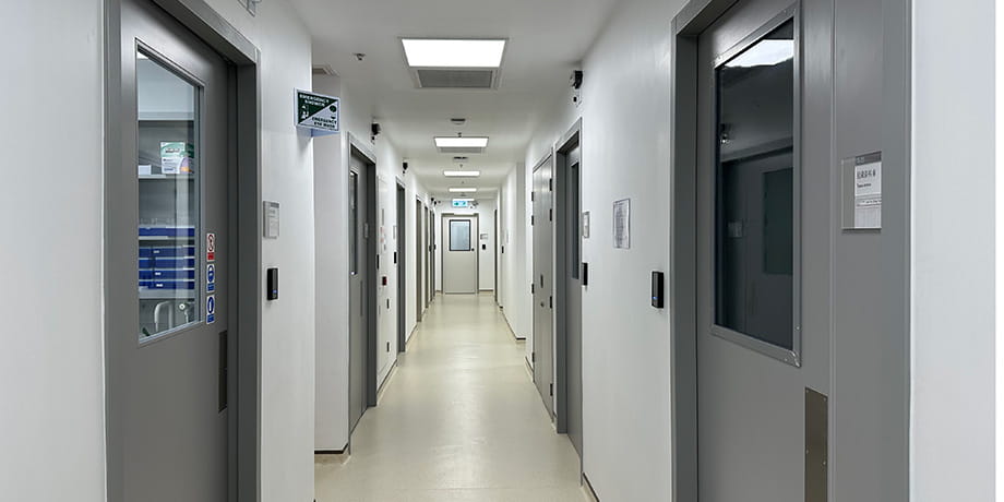 GLP Drug Safety Testing Center-920