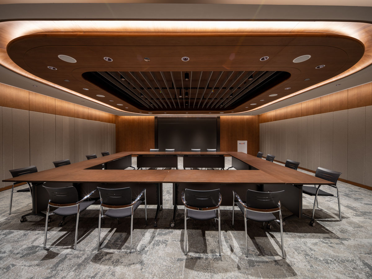 INNO2 MULTI-FUNCTION ROOM 1