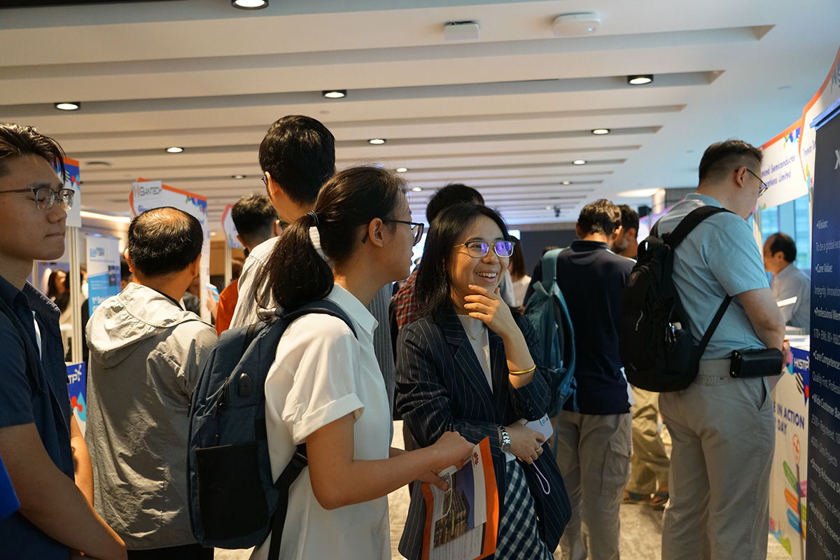 early career internship_1200800