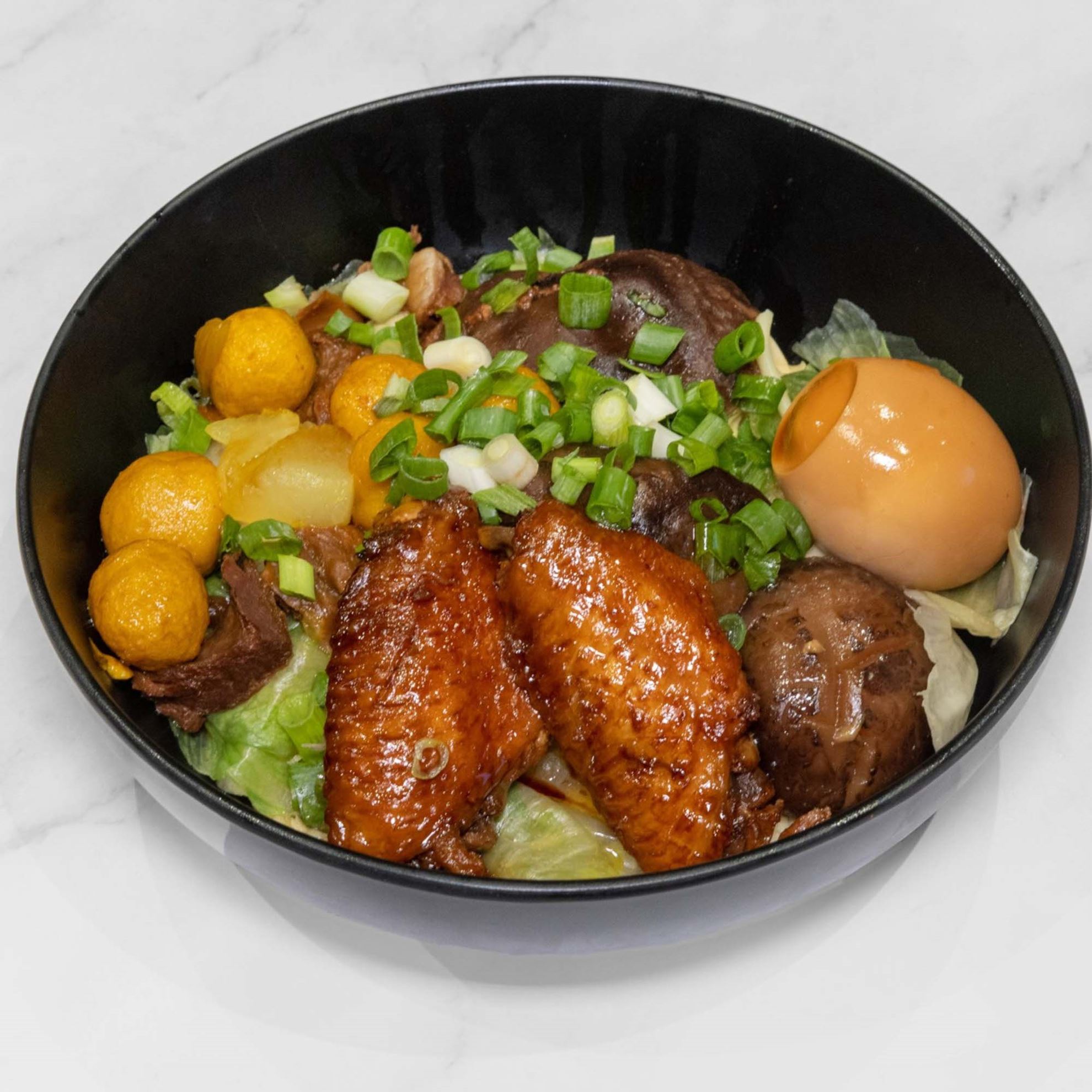 午餐c滷水雞翼-咖哩魚蛋-冬菇-溏心蛋sq