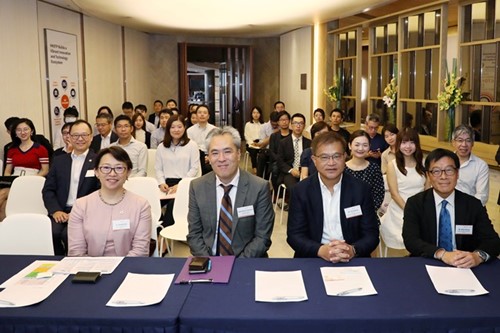 Dr Claudia Xu, Chief Commercial Officer of HKSTP (first from the left) and Mr Tomohiro Takashima, Director General, JETRO Hong Kong (second from the left) were pleased to connect the Japanese startups with local investors in the HKSTP InnoExpress X JETRO Innovation Programme.