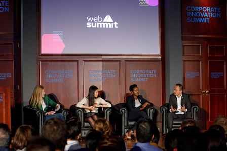 George Tee, Chief Technology Officer of Hong Kong Science and Technology Parks Corporation (1st from right), shared his insights and views on accelerating market growth through the development of a vibrant I&T ecosystem in a panel discussion at the Web Summit 2019.