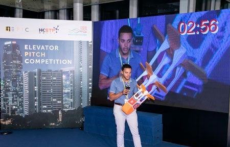 Organised by HKSTP, EPiC featured an internationally diverse range of 100 start-ups that pitched their ideas to investors and experts at the iconic International Commerce Center in Hong Kong.