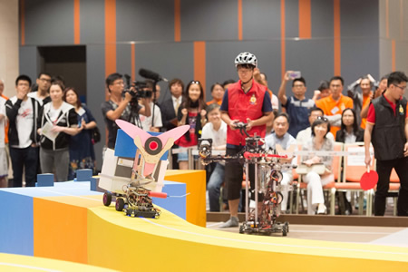 The Robocon 2016 Hong Kong Contest was held at the Hong Kong Science Park today, where 11 teams of students from 6 local universities and institutions competed in a series of matches for the Champion.