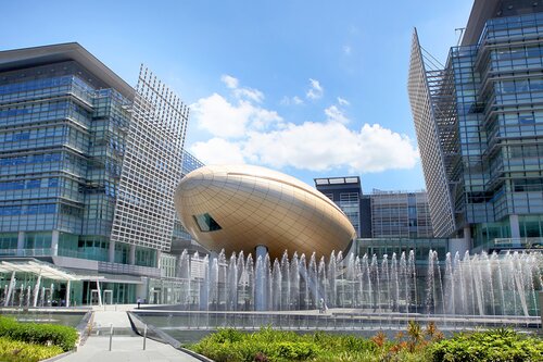 Biomedical technology is one of the strategic focuses for HKSTP. There are approximately 150 biotech companies at the Hong Kong Science Park, a number which has grown significantly over the past few years.