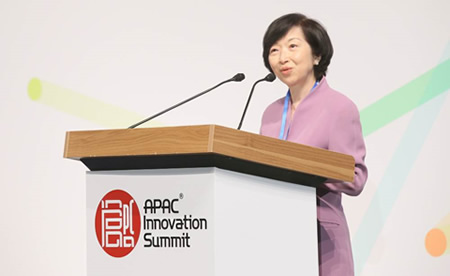 Fanny Law, Chairperson of HKSTP, remarked in her welcome speech that HKSTP strives to create a vibrant ecosystem that connects the Government, the academia and the research sector to facilitate the commercialisation of R&D results and promote the development of high-end manufacturing in Hong Kong.