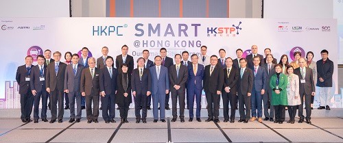 Cross-sector experts came together at the Smart@Hong Kong: Our Smart City Journey Conference to share trends and insights on the latest development on smart city. Key executives at the opening ceremony included (front row):  The Hon Bernard CHAN CHARNWUT, Convenor of the Non-Official Members of the Executive Council (10th from the left) Dr The Hon LAM Ching-choi, Chairman of the Elderly Commission (9th from the right) The Hon Nicholas YANG, Secretary for Innovation and Technology (9th from the left) Ms Annie CHOI, Commissioner for Innovation and Technology (7th from the left) Mr Victor LAM (right seven), Government Chief Information Officer (7th from the right) Dr Sunny CHAI, Chairman, Hong Kong Science and Technology Parks Corporation (8th from the right) Mr Willy LIN, Chairman, Hong Kong Productivity Council (8th from the left) Mr. Albert WONG, Chief Executive Officer, Hong Kong Science and Technology Parks Corporation (6th from the right) Mr Mohamed D. BUTT, Executive Director, Hong Kong Productivity Council (4th from the left)