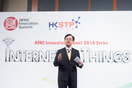 Allen Ma, CEO of HKSTP said in his welcome address, “one plus one can be much more than two, thanks to the power of collaboration,” stressing that collaboration, whether between humans or  machines, is what can take the world forward.