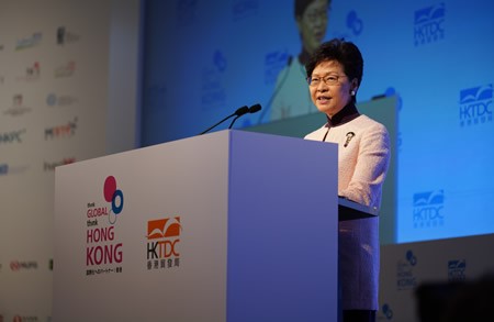 Chief Executive of HKSAR Mrs Carrie Lam emphasised that Hong Kong's highly international business environment attracts international I&T companies to come to the Greater Bay Area, while helping mainland I&T enterprises go global.