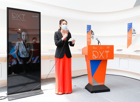 An artificial intelligence (AI) character - a mimic of Ms Mui Kinoshita, Vice Chair of HKDA - joined the opening ceremony to showcase the innovative AI technology developed by SpeechX, a partner company at Science Park.