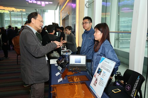 Ten HKSTP Park companies and partner organisations demonstrated their technologies and shared their R&D findings on sensor technologies and nanotechnology at the event.